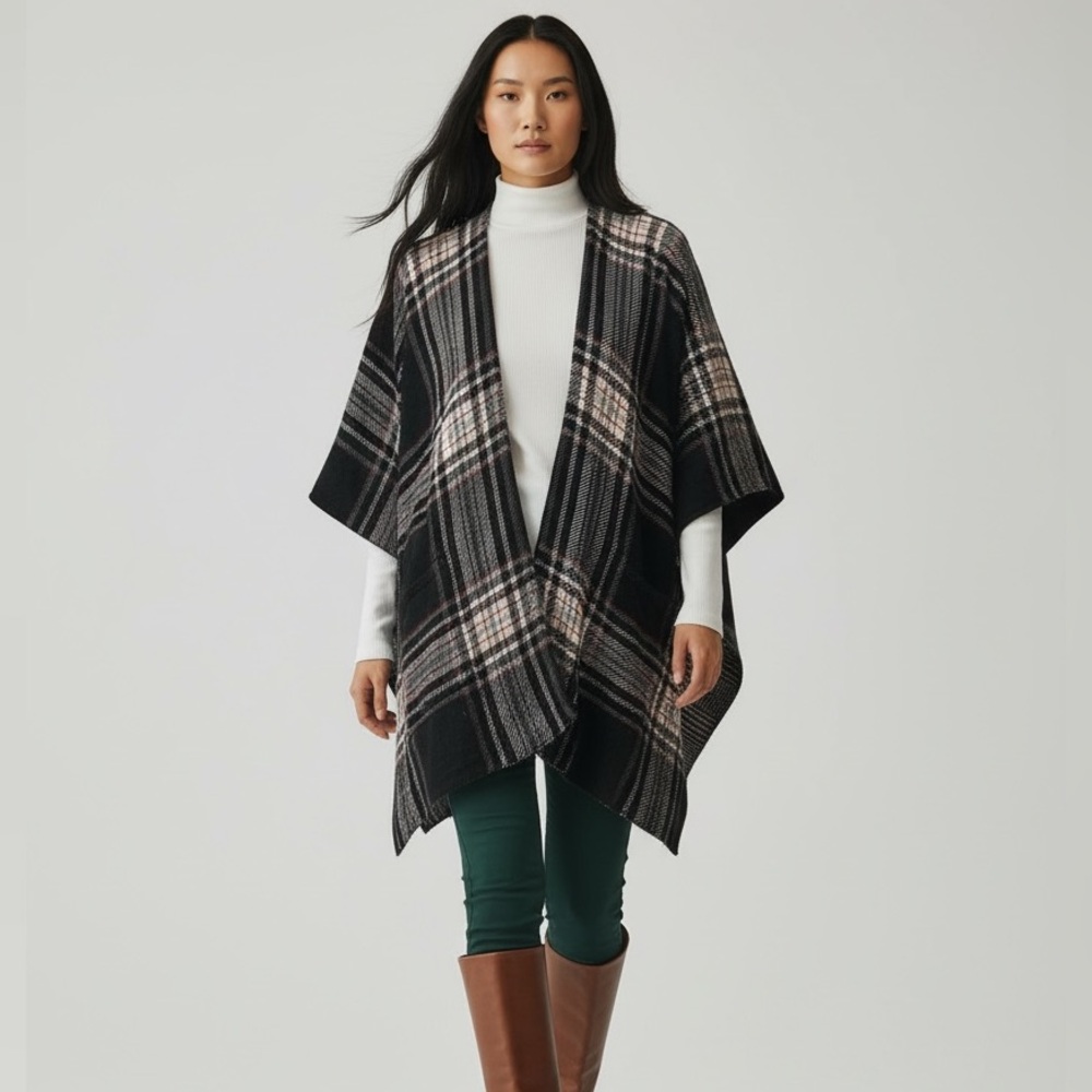 🖤 Steve Madden Plaid Knit Poncho / Cape with Pocket🤍